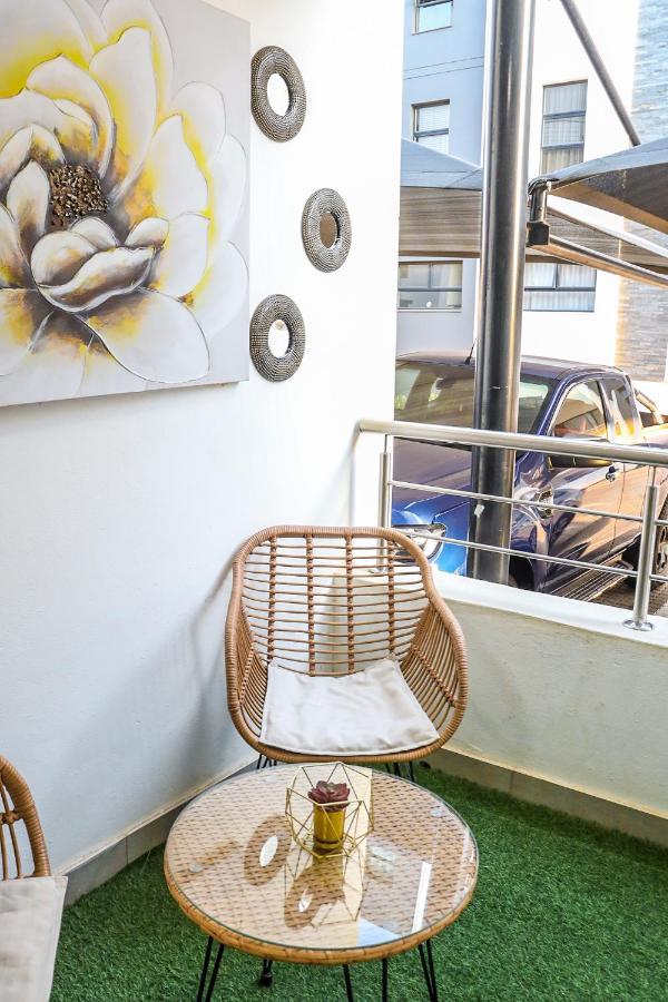 Fumo House Lifestyle Apartments Midrand Exterior foto